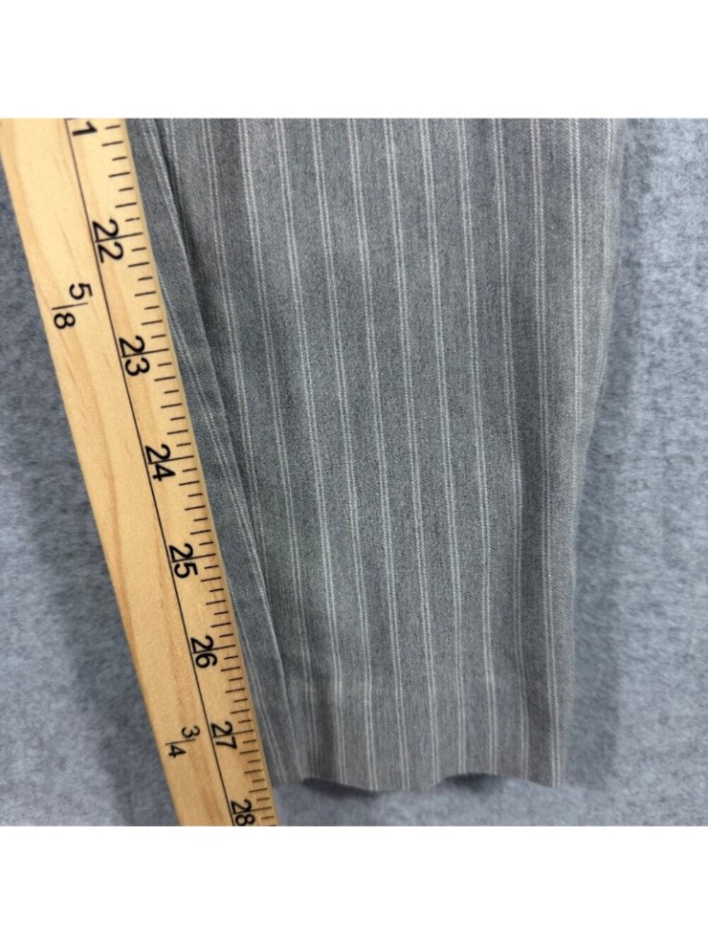 Jones New York Signature Gray Pinstripe Pull On Career Dress Pants Womens Size S - Picture 9 of 9